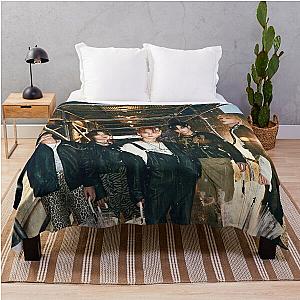 TXT - FREEFALL Throw Blanket