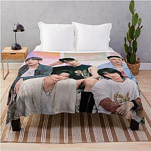 TXT Chaotic Wonderland  Throw Blanket