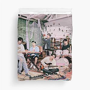 TXT Chaotic Wonderland  Duvet Cover