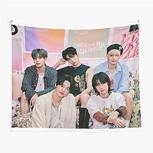 TXT Chaotic Wonderland  Tapestry